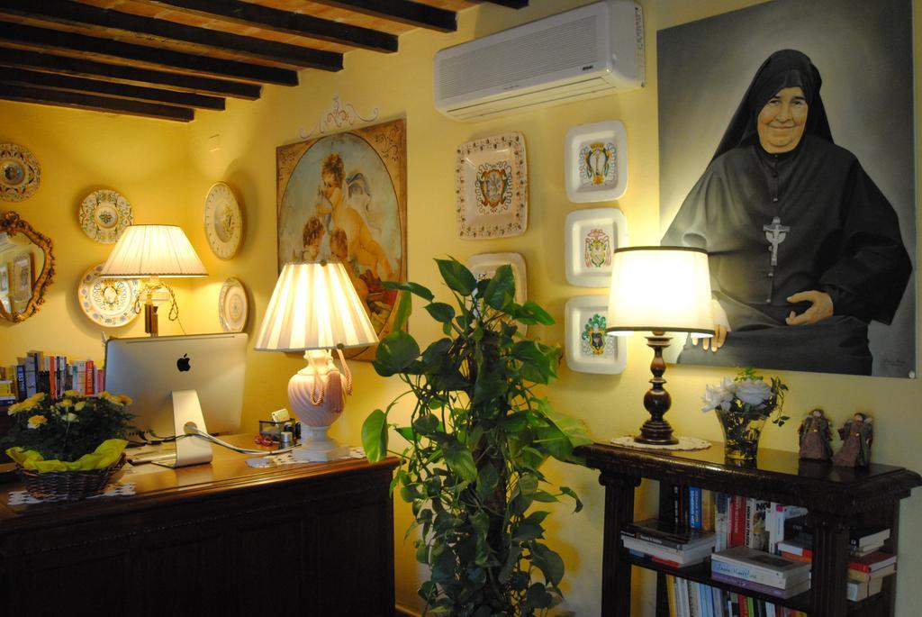 Torre Sangiovanni Albergo E Ristorante Da Rosary Todi Exteriör bild