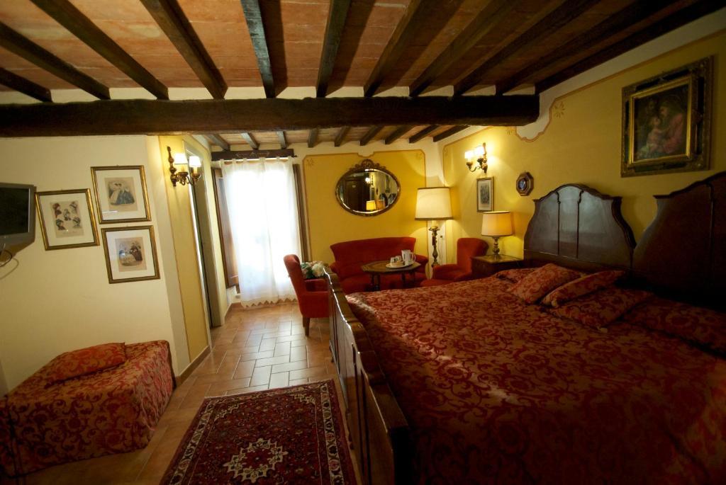 Torre Sangiovanni Albergo E Ristorante Da Rosary Todi Exteriör bild